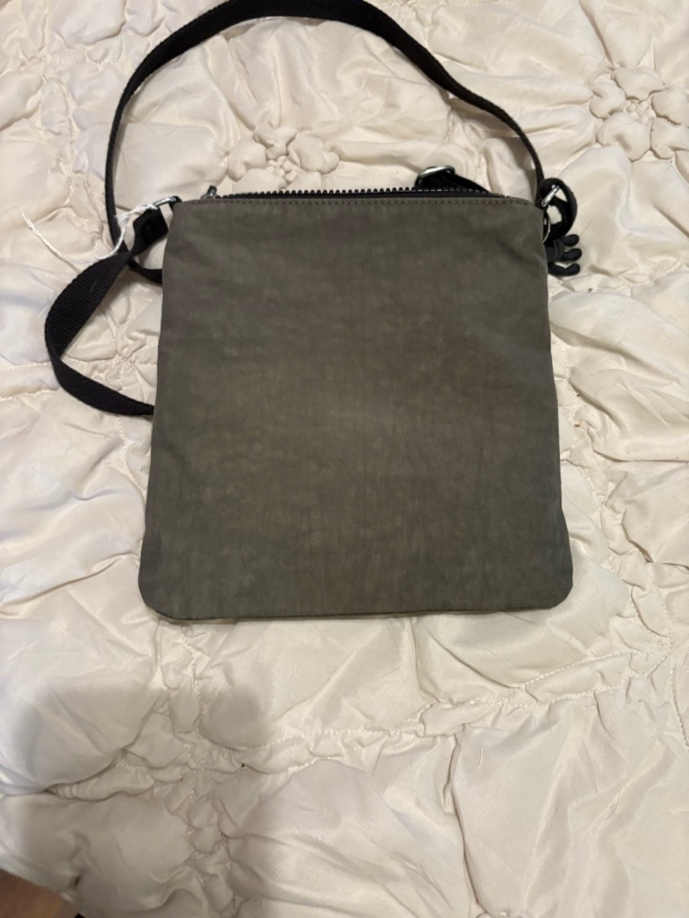 Kipling Gray Crossbody Messenger with Black Strap - Picture 6 of 7